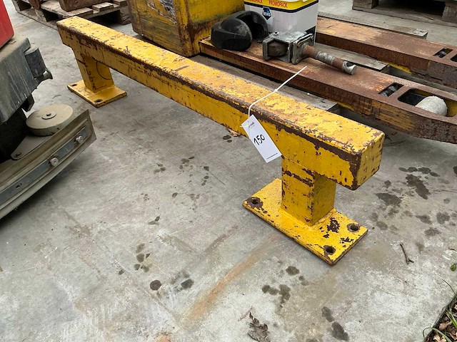 Metalen stootbalk - afbeelding 1 van  2