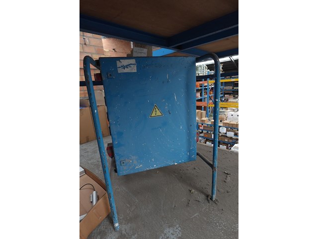 Metalen stroomverdeelkast - afbeelding 2 van  2