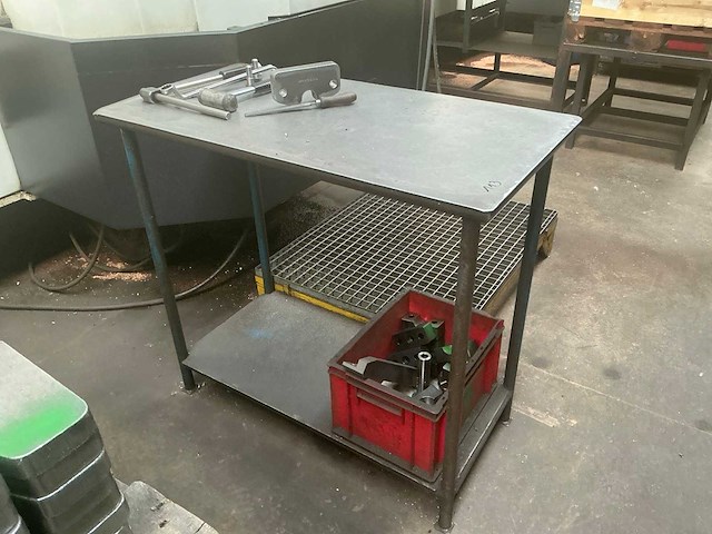 Metalen tafel (3x) - afbeelding 6 van  11