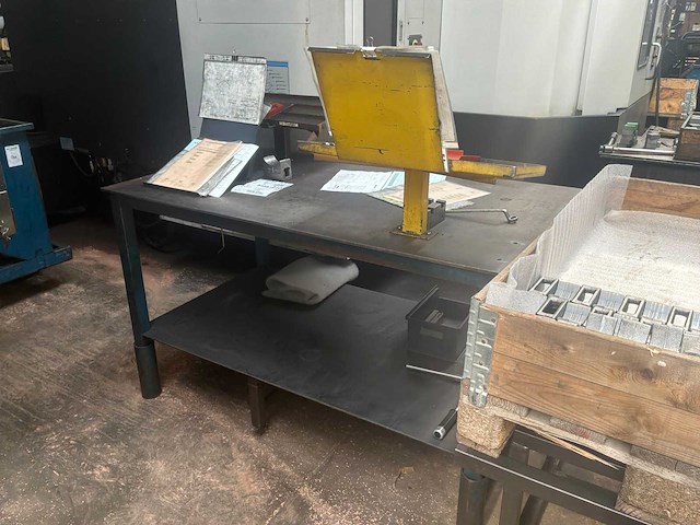 Metalen tafel (3x) - afbeelding 3 van  6