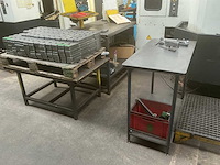 Metalen tafel (3x) - afbeelding 1 van  11