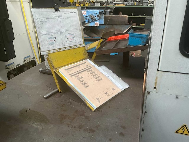 Metalen tafel (3x) - afbeelding 11 van  11