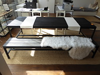 Metalen tafel met houten blad - afbeelding 1 van  4