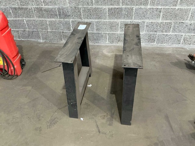 Metalen tafel onderstel - afbeelding 2 van  3
