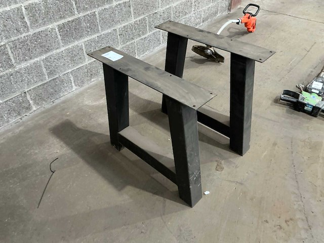 Metalen tafel onderstel - afbeelding 3 van  3