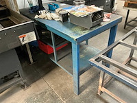 Metalen tafel - afbeelding 3 van  4