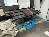 Metalen tafel - afbeelding 4 van  4