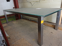 Metalen tafel - afbeelding 3 van  3