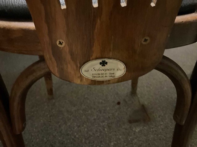 Metalen tafel - afbeelding 5 van  5