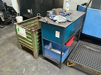 Metalen tafel - afbeelding 1 van  6