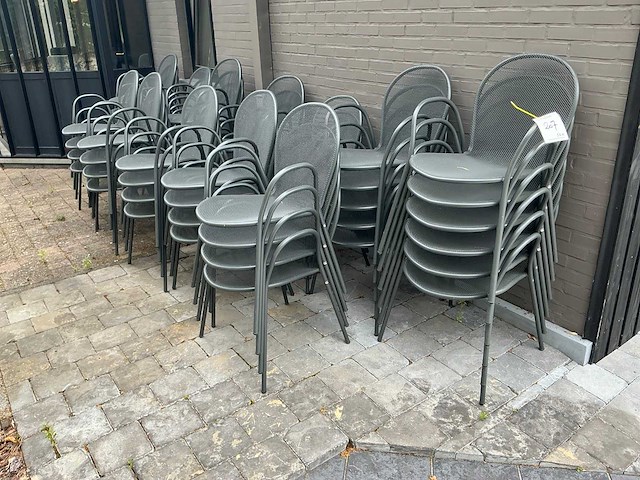 Metalen terrasstoel (52x) - afbeelding 1 van  2
