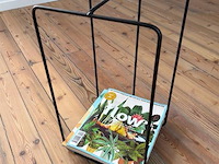 Metalen tijdschrifthouder - afbeelding 1 van  1