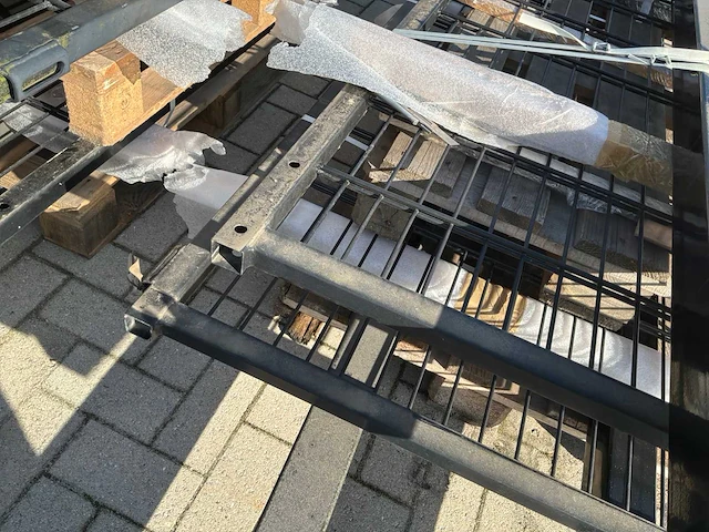 Metalen toegangspoort (5x) - afbeelding 6 van  6
