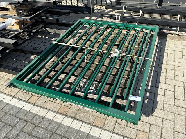 Metalen toegangspoort - afbeelding 2 van  4