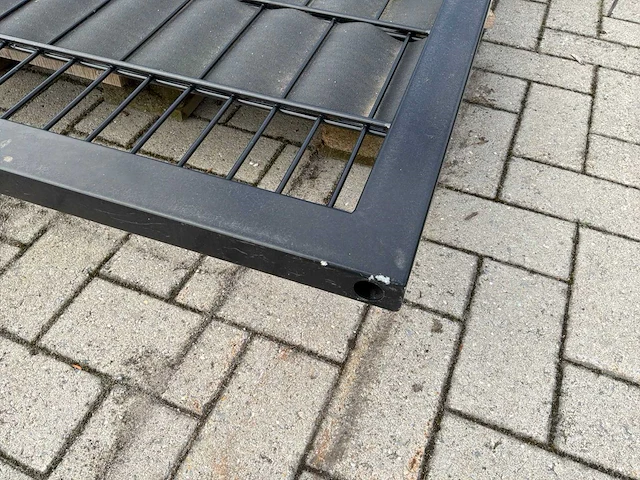 Metalen toegangspoort - afbeelding 2 van  3