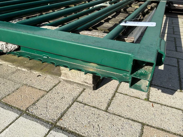 Metalen toegangspoort - afbeelding 2 van  4