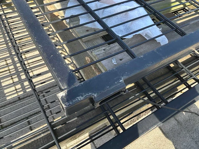 Metalen toegangspoort - afbeelding 4 van  4