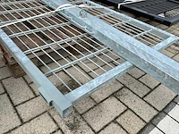 Metalen toegangspoort - afbeelding 3 van  4