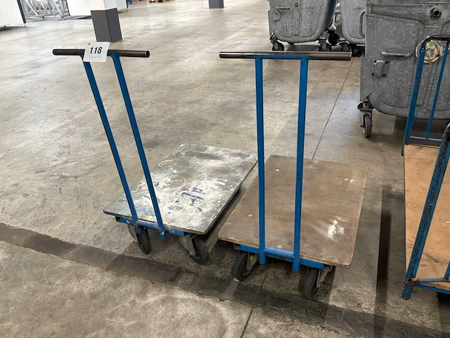 Metalen transportkar (2x) - afbeelding 1 van  4