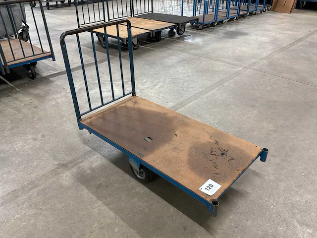 Metalen transportkar (4x) - afbeelding 1 van  4