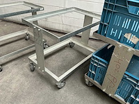 Metalen transportkar voor krat - overige intern transport (3x) - afbeelding 3 van  4