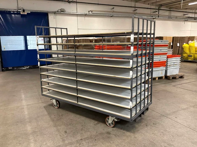 Metalen transportkar - afbeelding 1 van  4