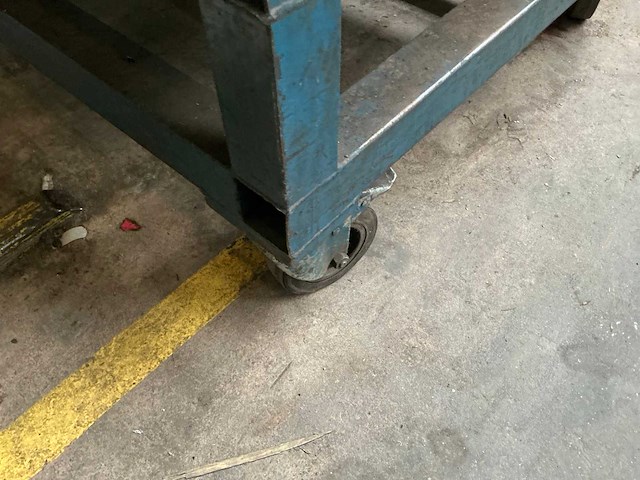 Metalen transportwagen - afbeelding 4 van  4
