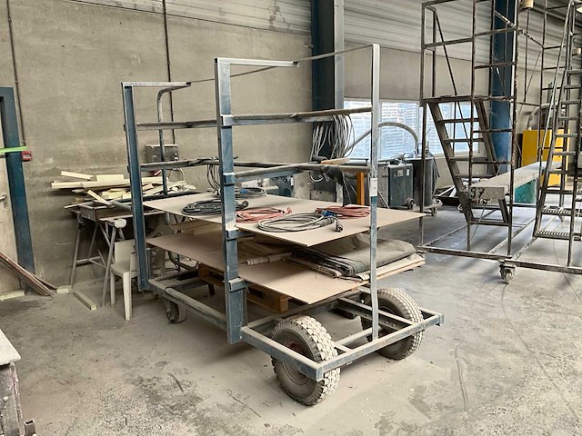 Metalen transportwagen - afbeelding 3 van  8