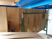 Metalen trap + houten tredes - afbeelding 2 van  2