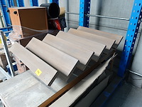 Metalen trap + houten tredes - afbeelding 3 van  3