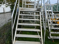 Metalen trap - afbeelding 2 van  6