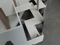Metalen trap - afbeelding 2 van  3