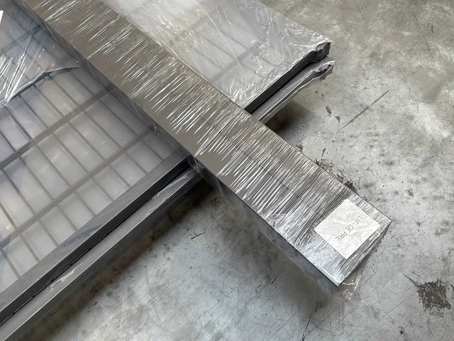 Metalen tuinpoort - afbeelding 5 van  5