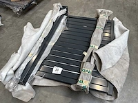 Metalen tuinpoort