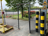 Metalen veiligheidspalen en hekken (24x) - afbeelding 11 van  24