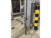 Metalen veiligheidspalen en hekken (24x) - afbeelding 14 van  24