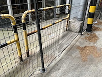 Metalen veiligheidspalen en hekken (24x) - afbeelding 18 van  24