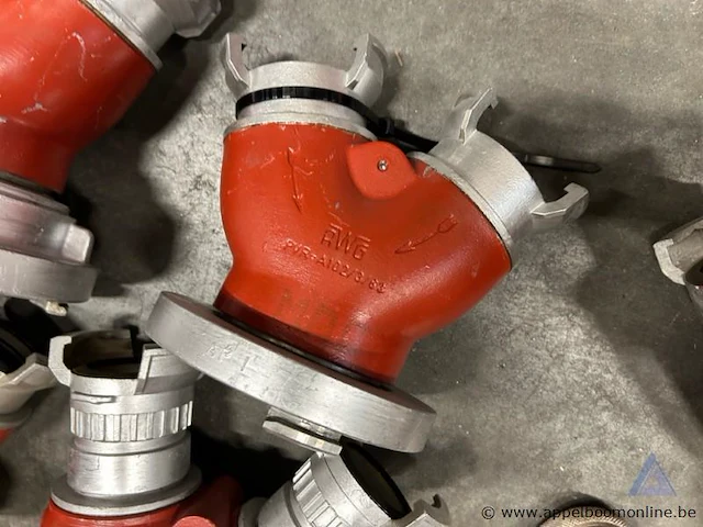 Metalen verdeelstukken met storz-koppelingen - afbeelding 2 van  2