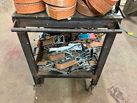 Metalen verrijdbare werktafel - afbeelding 1 van  2