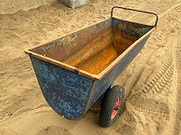 Metalen voederbak - afbeelding 4 van  5