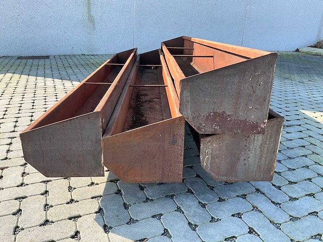 Metalen voederbakken (4x) - afbeelding 2 van  9