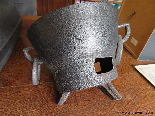 Metalen vuurkorfje - afbeelding 3 van  3