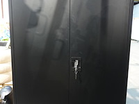 Metalen wandkast - afbeelding 1 van  4