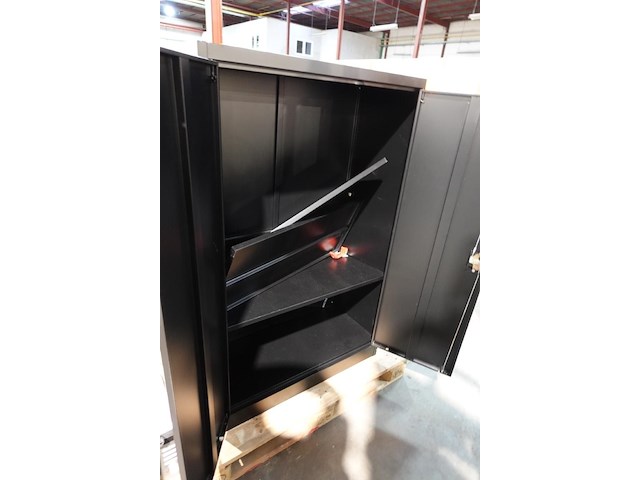 Metalen wandkast - afbeelding 4 van  4