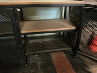 Metalen wandmeubel - afbeelding 3 van  3