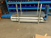 Metalen wandrek - afbeelding 1 van  6