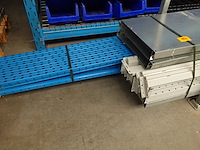 Metalen wandrek - afbeelding 2 van  6