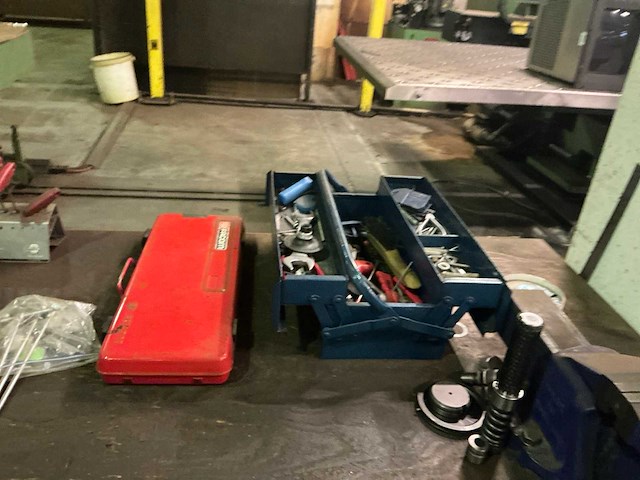 Metalen werkbank (2x) - afbeelding 9 van  10