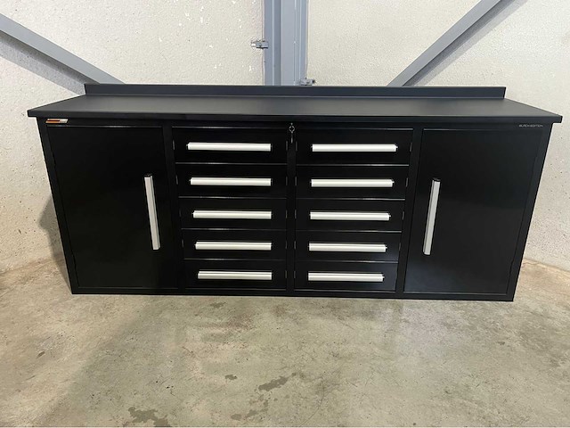 Metalen werkbank - afbeelding 7 van  14