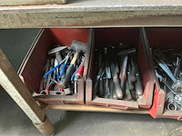 Metalen werkbank - afbeelding 8 van  12